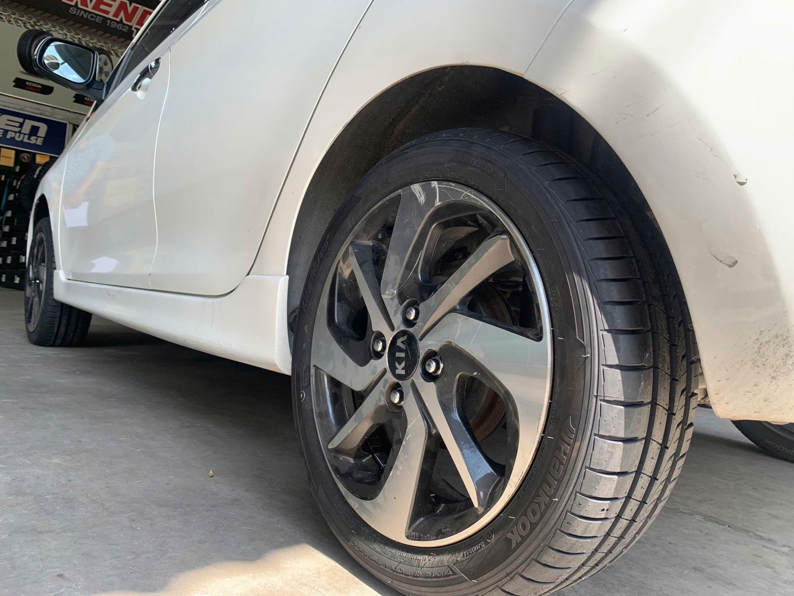 xe kia morning thay lốp 175/50R15 hankook kinergy eco2 hàn quốc