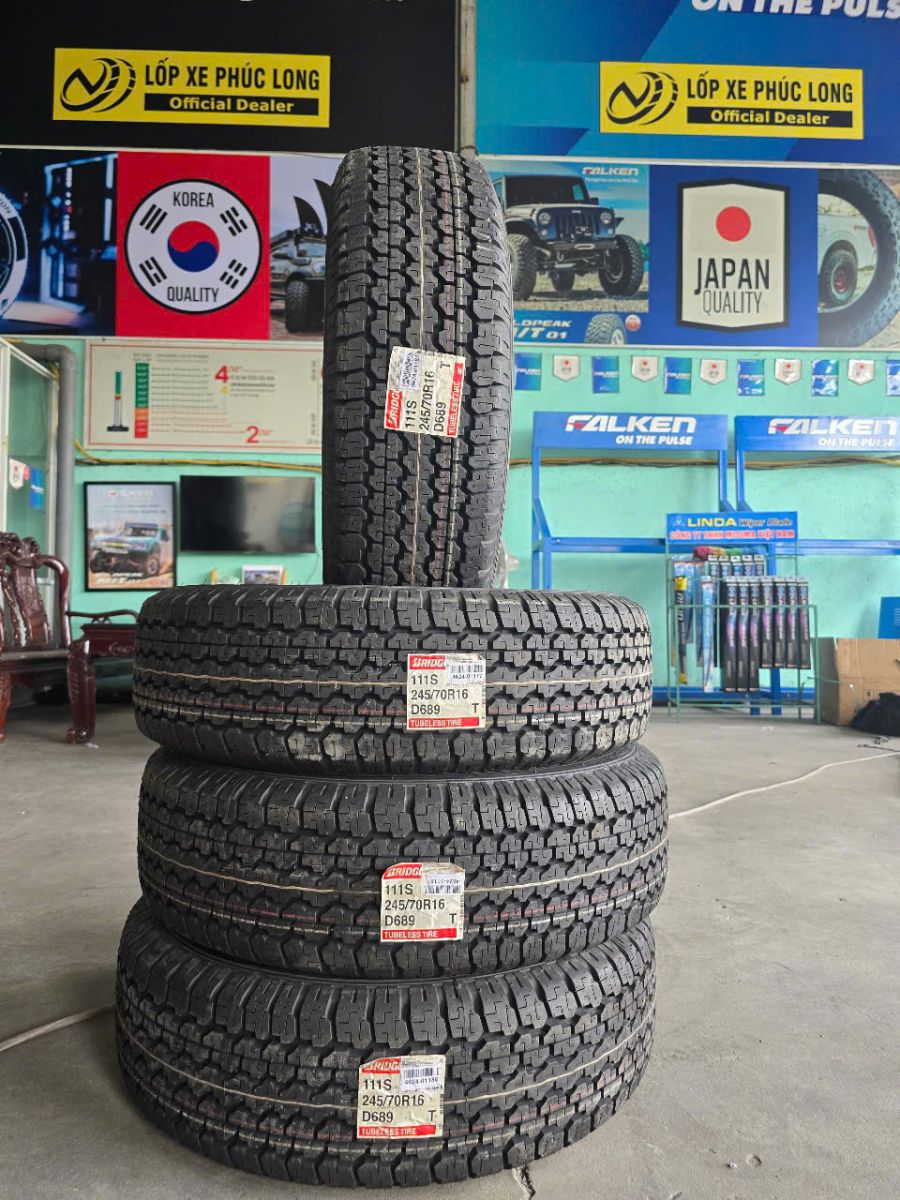 lốp 245/70R16 bridgestone dueler d689 nhật bản