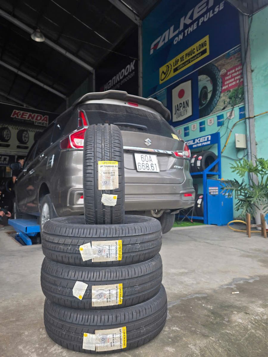 lốp 185/65R15 dunlop suzuki ertiga