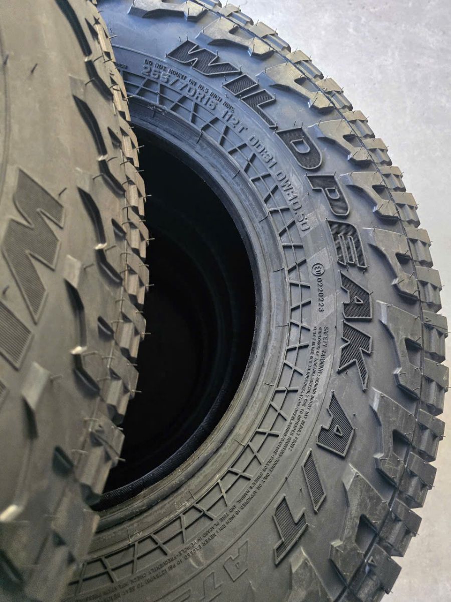 lốp địa hình 265/70R16 falken wildpeak at3w 
