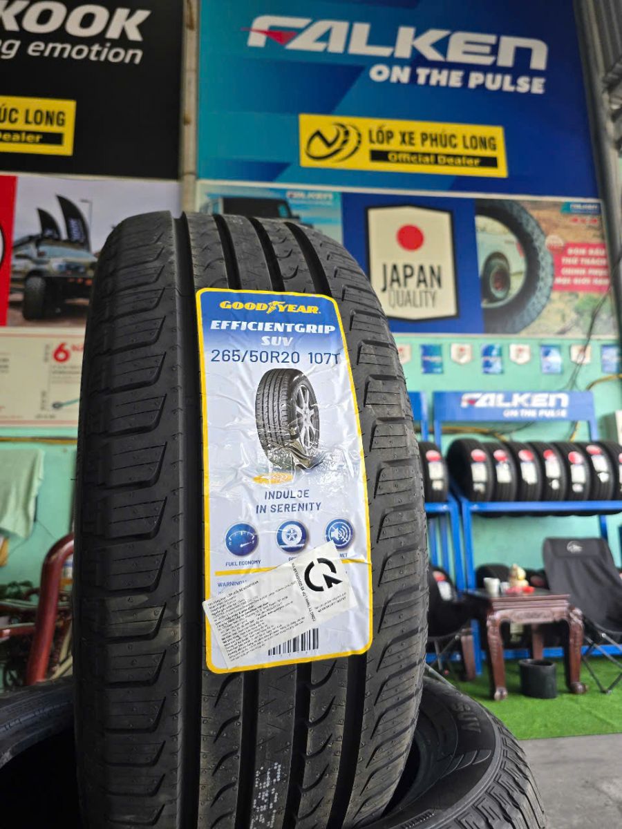 lốp 265/50R20 goodyear ford everest