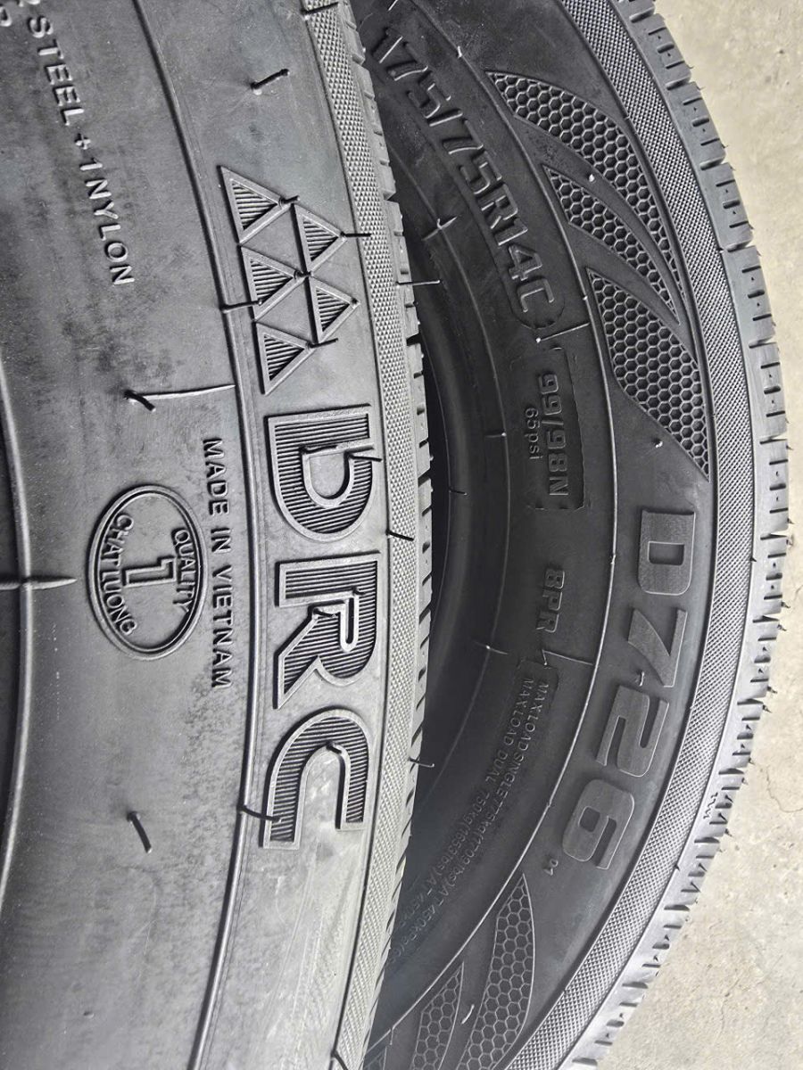 thông số kĩ thuật lốp xe tải 175/75R14C DRC d726