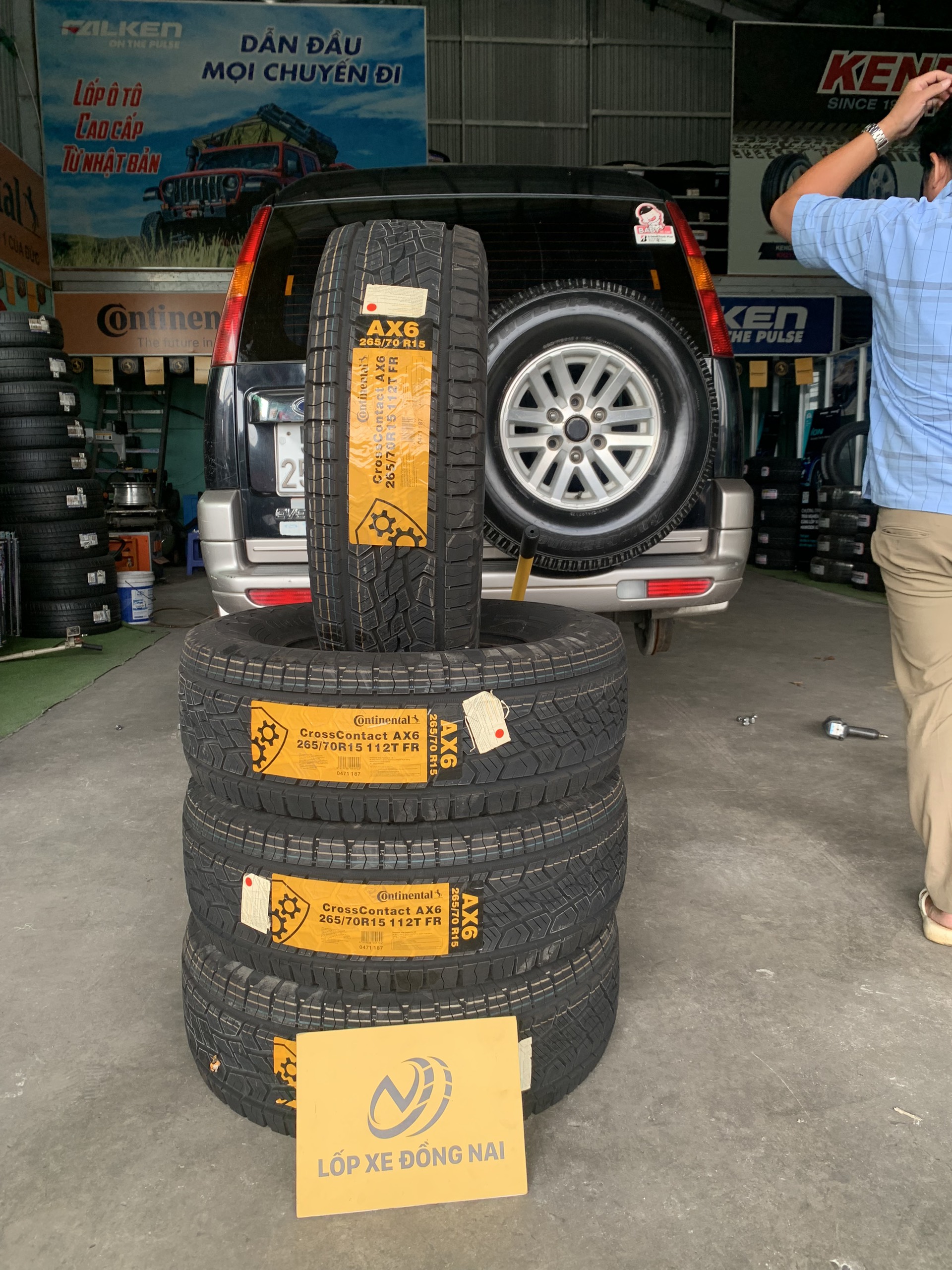 REVIEW : Ford Everest thay lốp 265/70R15 Continental AX6 (Lốp xe Đức)