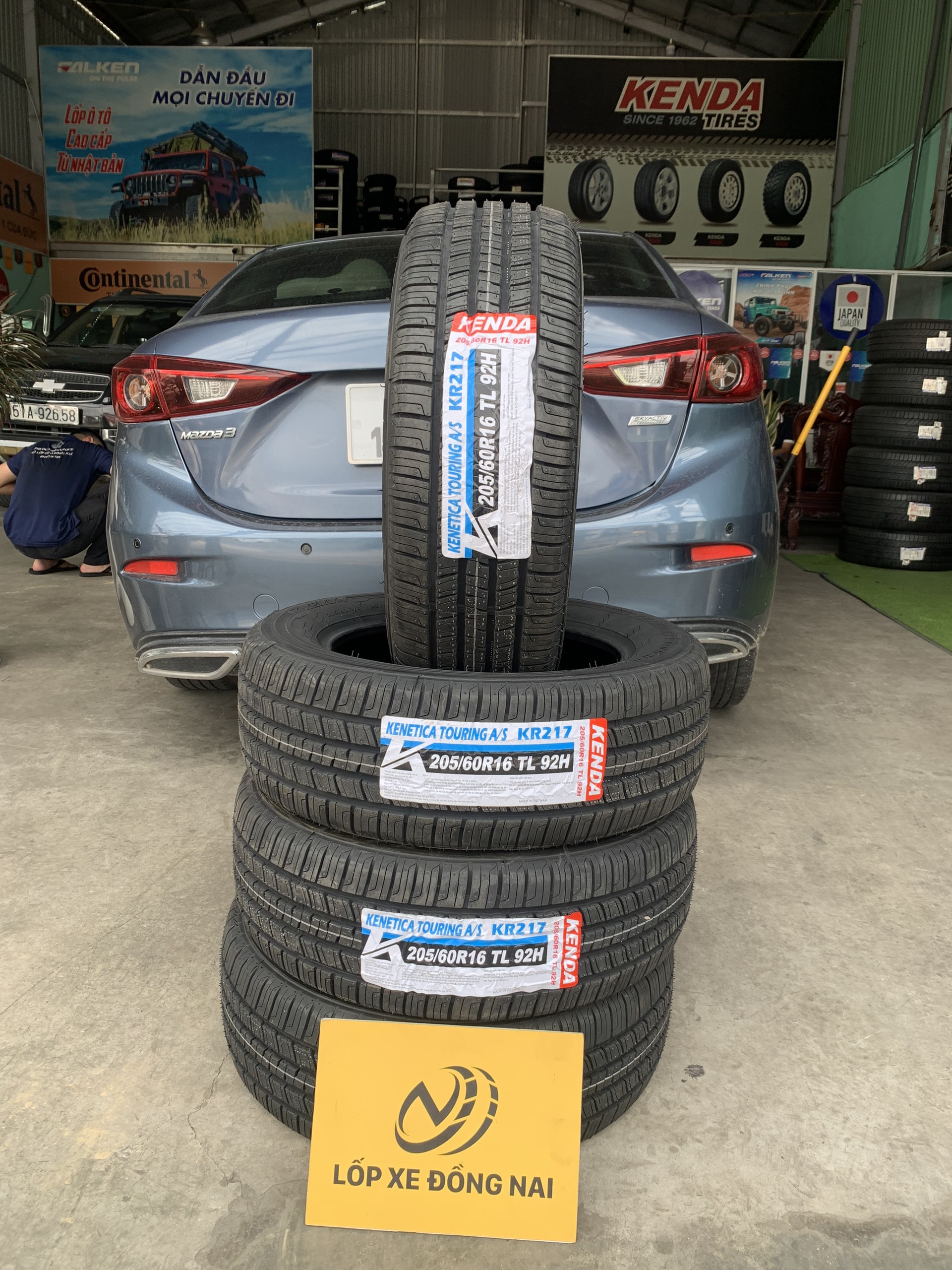 REVIEW : Xe Mazda 3 thay lốp 205/60R16 Kenda Touring KR217