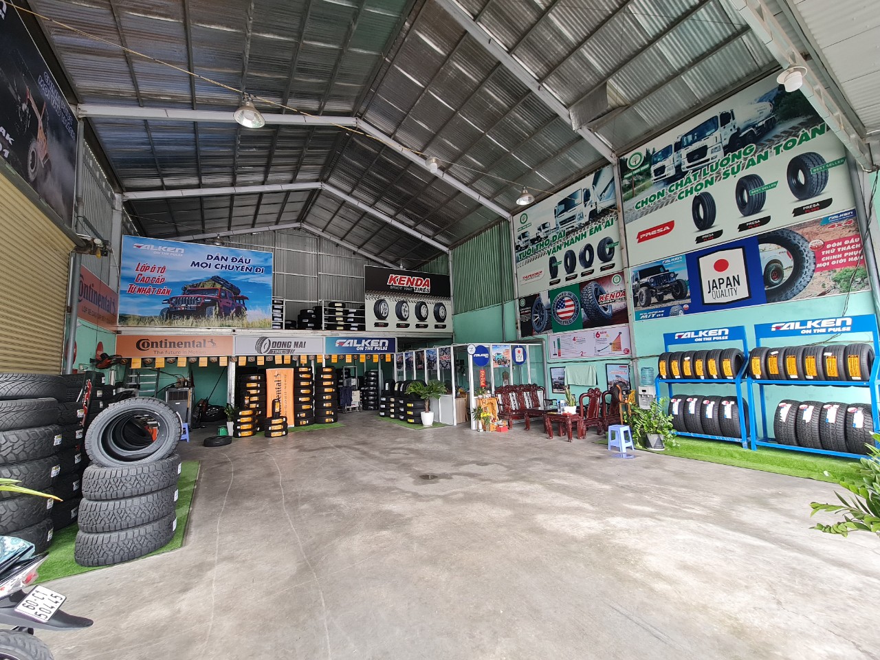 TƯ VẤN : Thay lốp xe KIA SORENTO chính hãng - giá tốt ở Biên Hoà, Đồng Nai.