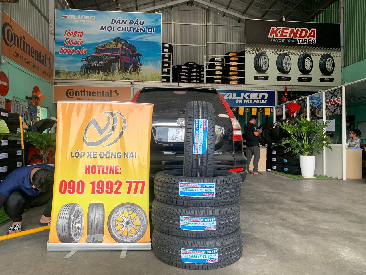 TƯ VẤN : Thay lốp xe Honda CRV ở Biên Hoà, Đồng Nai.