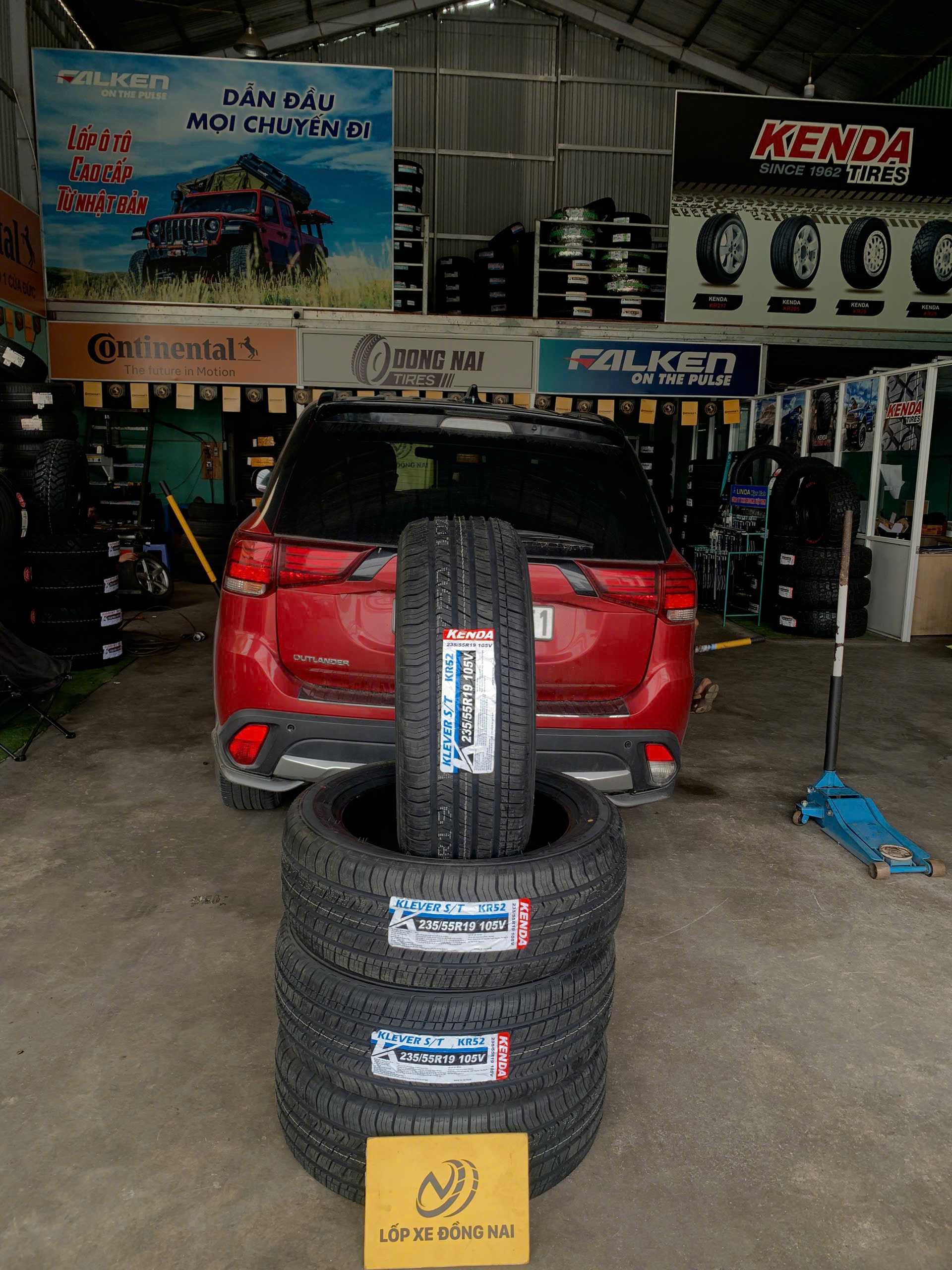 REVIEW : Xe Mitsubishi Outlander thay lốp 235/55R19 Kenda Klever S/T KR52