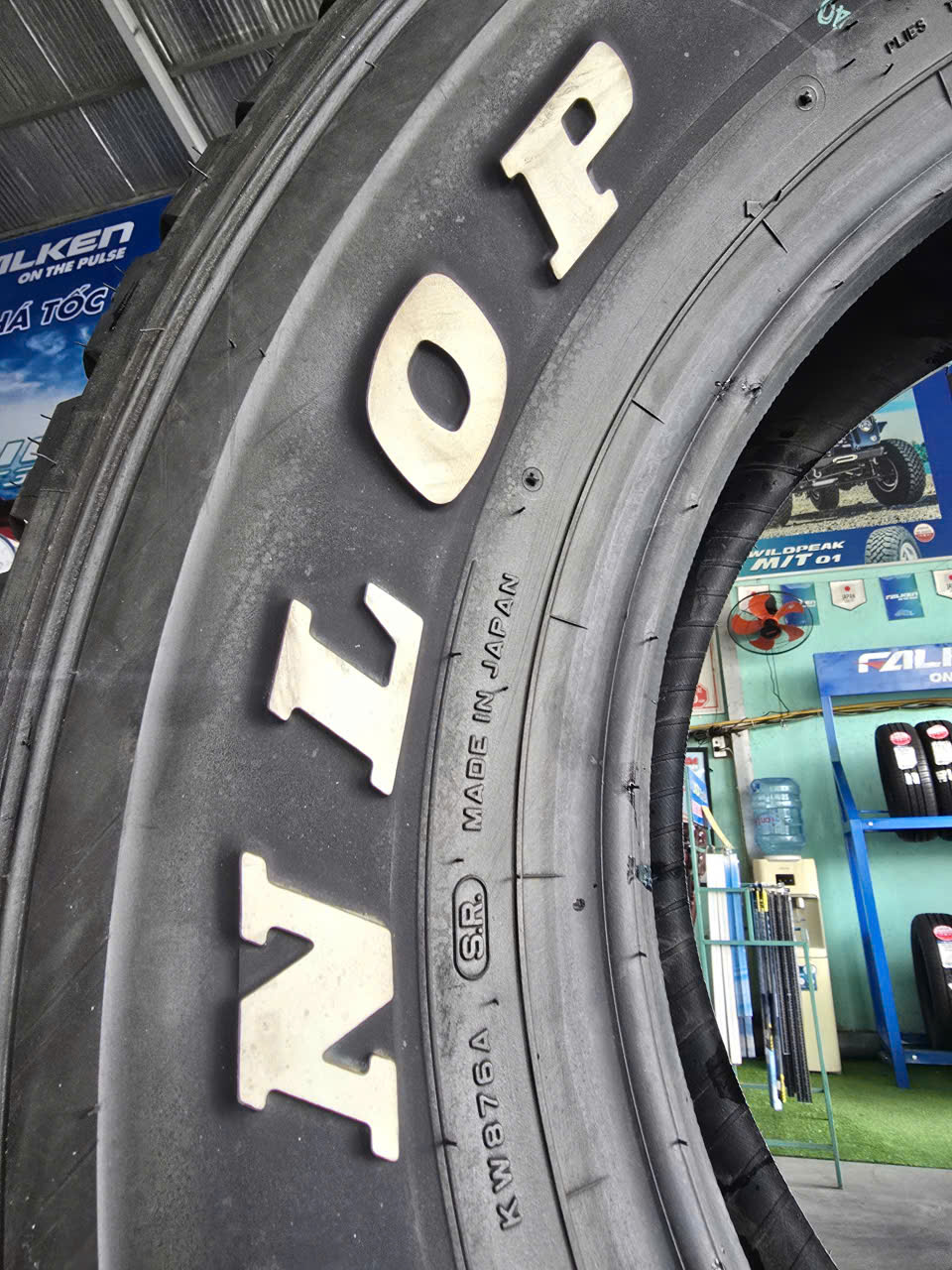 tire_photo_4 Lốp ô tô 275/70R16 Dunlop Grandtrek TG28M2